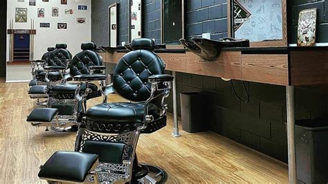 Barberias cerca de mi - PROMOCION CORTE+AFEITADO. Promoción apertura, disfruta de un corte y un afeitado clásico. La Barber Experience por fin en Oviedo. Precio más bajo en 30 días, antes del descuento: 25,50 €. Ahorra hasta un 10%. 25,50 € 22,95 €. 45min.